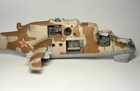 Mi-24D HIND Mi-24D HIND