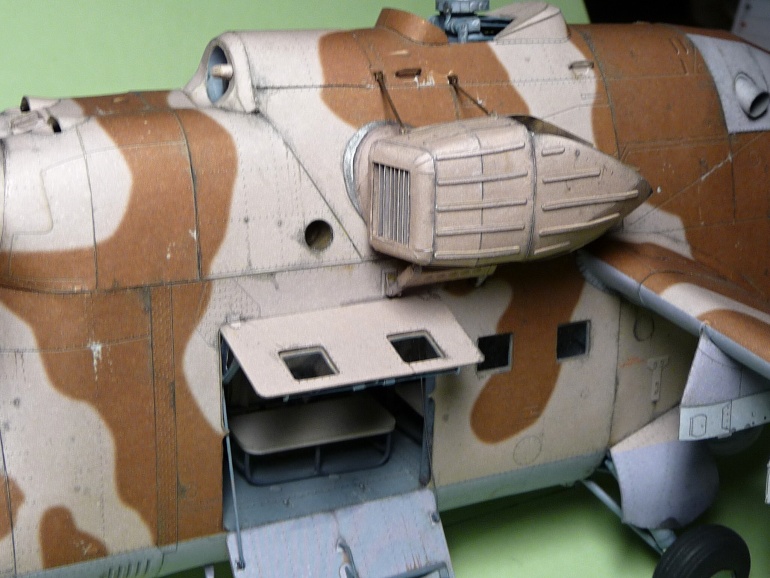 Mi-24D HIND (Plná velikost v novém okně) Mi-24D HIND