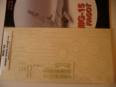MiG-15 MiG-15