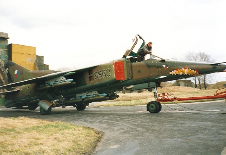 MiG-23BN (Pln� velikost v nov�m okn�) MiG-23BN