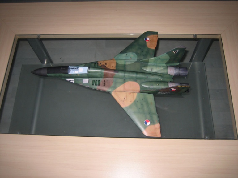 MiG-29 (Plná velikost v novém okně) MiG-29
