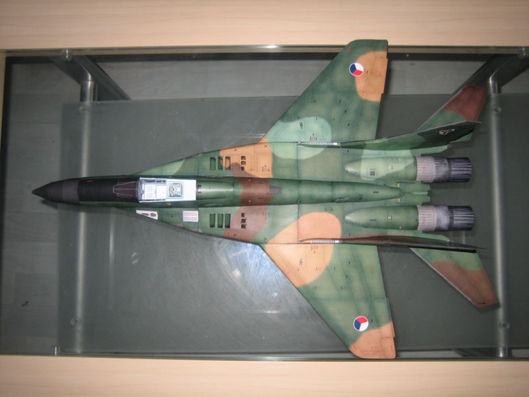 MiG-29 (Plná velikost v novém okně) MiG-29