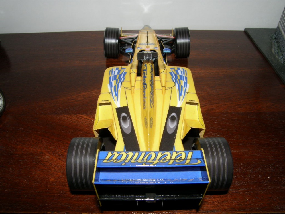 Minardi M 02