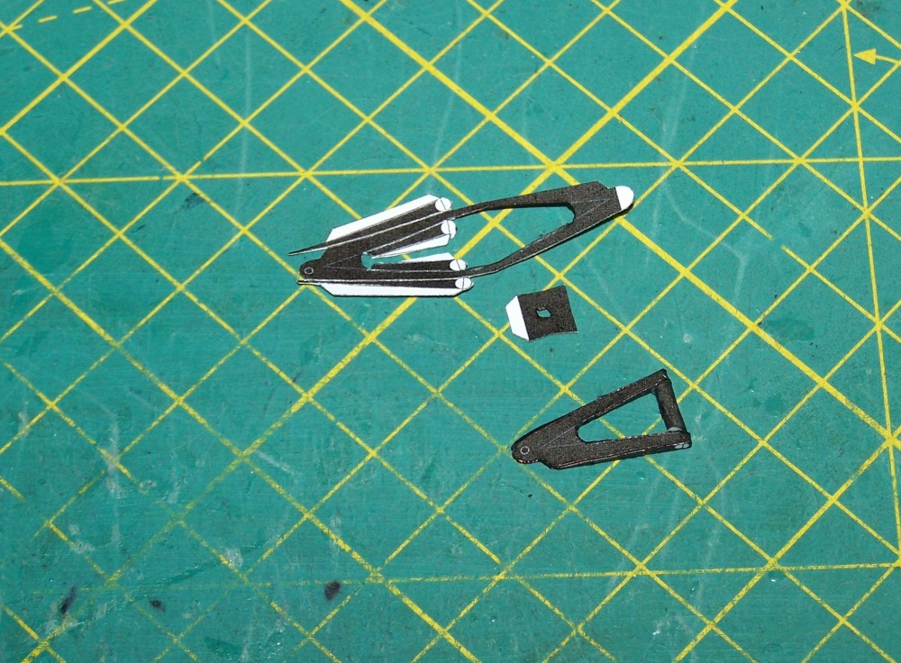 Minardi M 185 (Plná velikost v novém okně) Minardi M 185