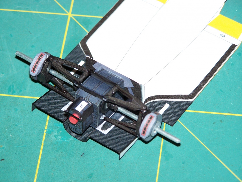 Minardi M 185 (Plná velikost v novém okně) Minardi M 185
