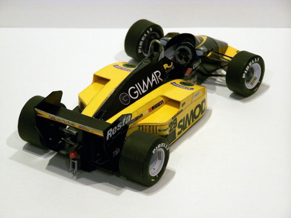 Minardi M 185 (Plná velikost v novém okně) Minardi M 185