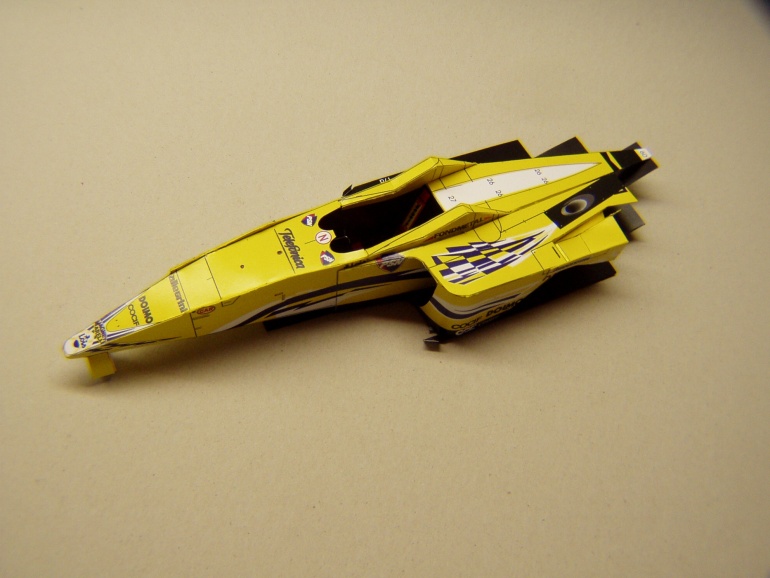 Minardi M02, 2000, G. Mazzacane (Plná velikost v novém okně) Minardi M02, 2000, G. Mazzacane