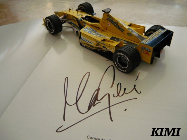 Minardi MO2,Marc Gené,2000 (Plná velikost v novém okně) Minardi MO2,Marc Gené,2000