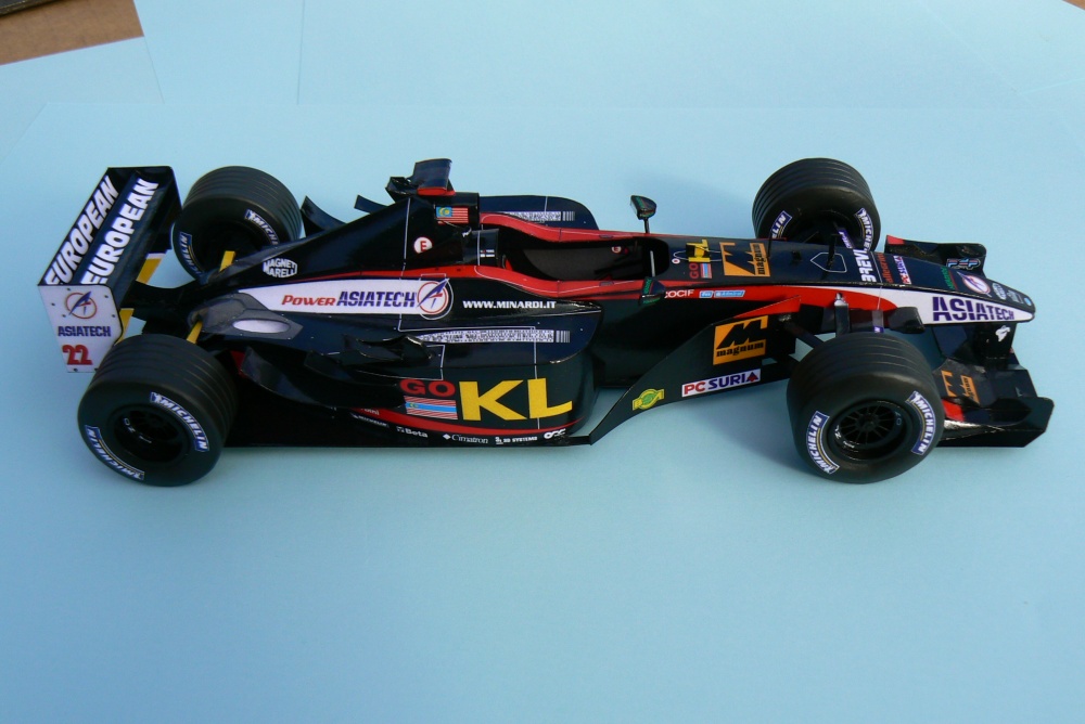 MINARDI PS 02, Alex Yoong 2002 (Plná velikost v novém okně) MINARDI PS 02, Alex Yoong 2002