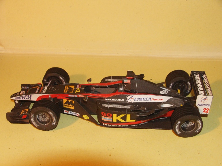 Minardi PS 02