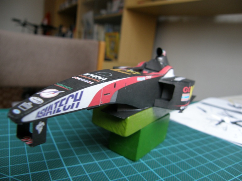 Minardi PS02 (Plná velikost v novém okně) Minardi PS02