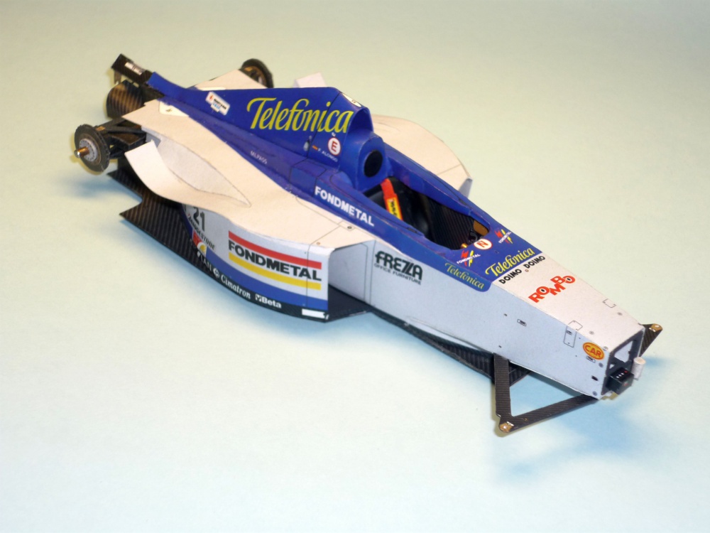 Minardi M01 (Plná velikost v novém okně) Minardi M01