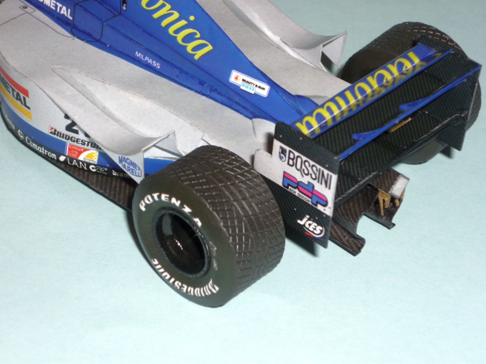 Minardi M01 (Plná velikost v novém okně) Minardi M01