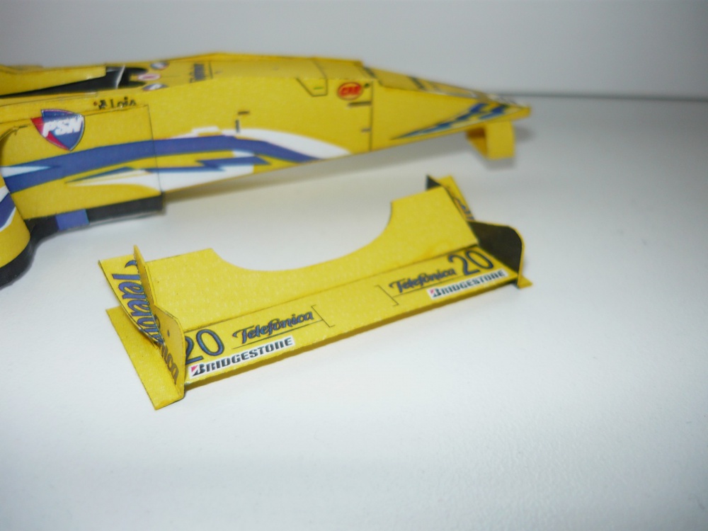 Minardi M02 (Plná velikost v novém okně) Minardi M02