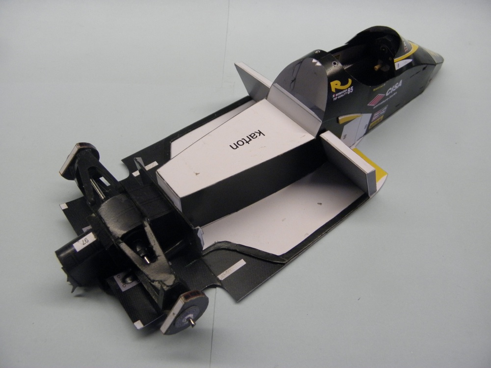 Minardi M185, 1985, P.Martini (Plná velikost v novém okně) Minardi M185, 1985, P.Martini