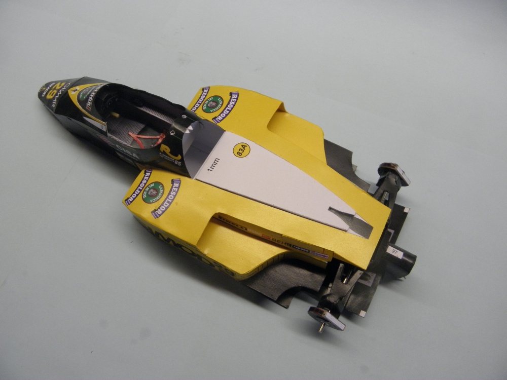 Minardi M185, 1985, P.Martini (Plná velikost v novém okně) Minardi M185, 1985, P.Martini