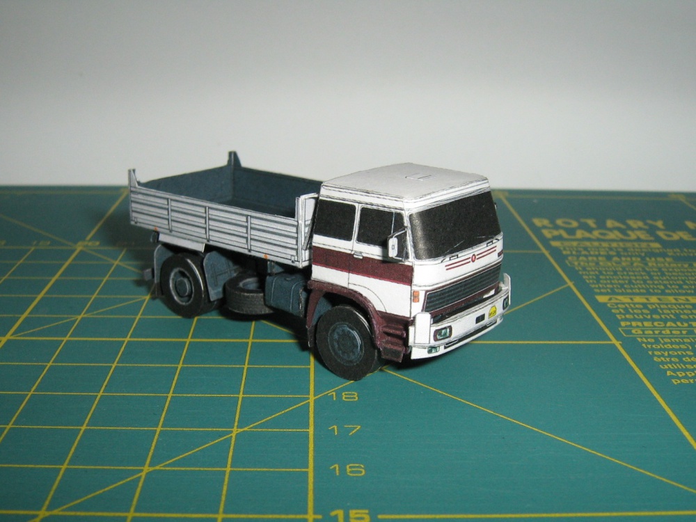 Minimodel (Plná velikost v novém okně) Minimodel