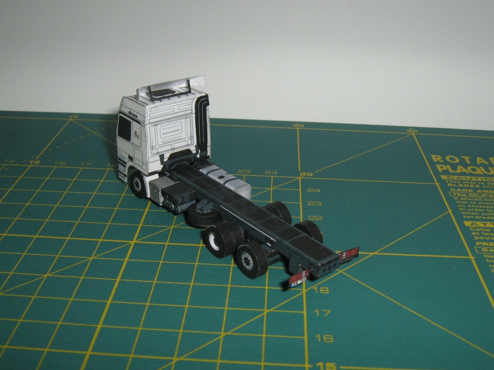 Minimodel (Plná velikost v novém okně) Minimodel