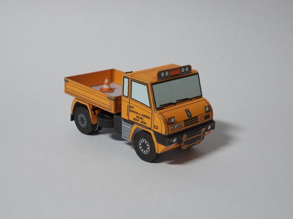 Minimodel (Plná velikost v novém okně) Minimodel