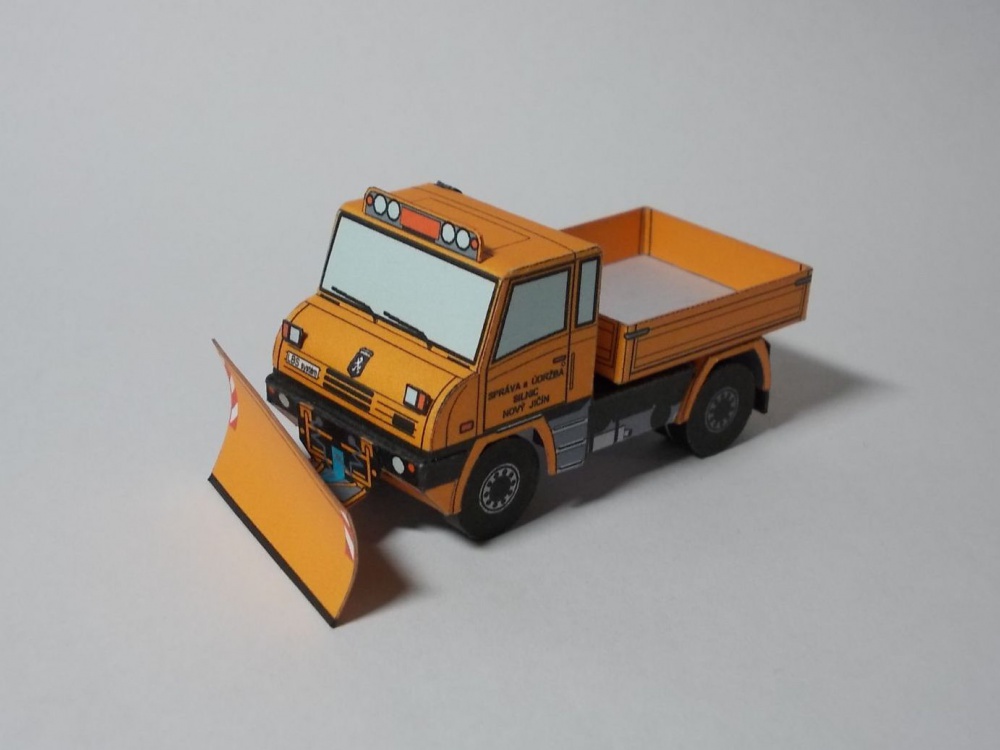 Minimodel (Plná velikost v novém okně) Minimodel