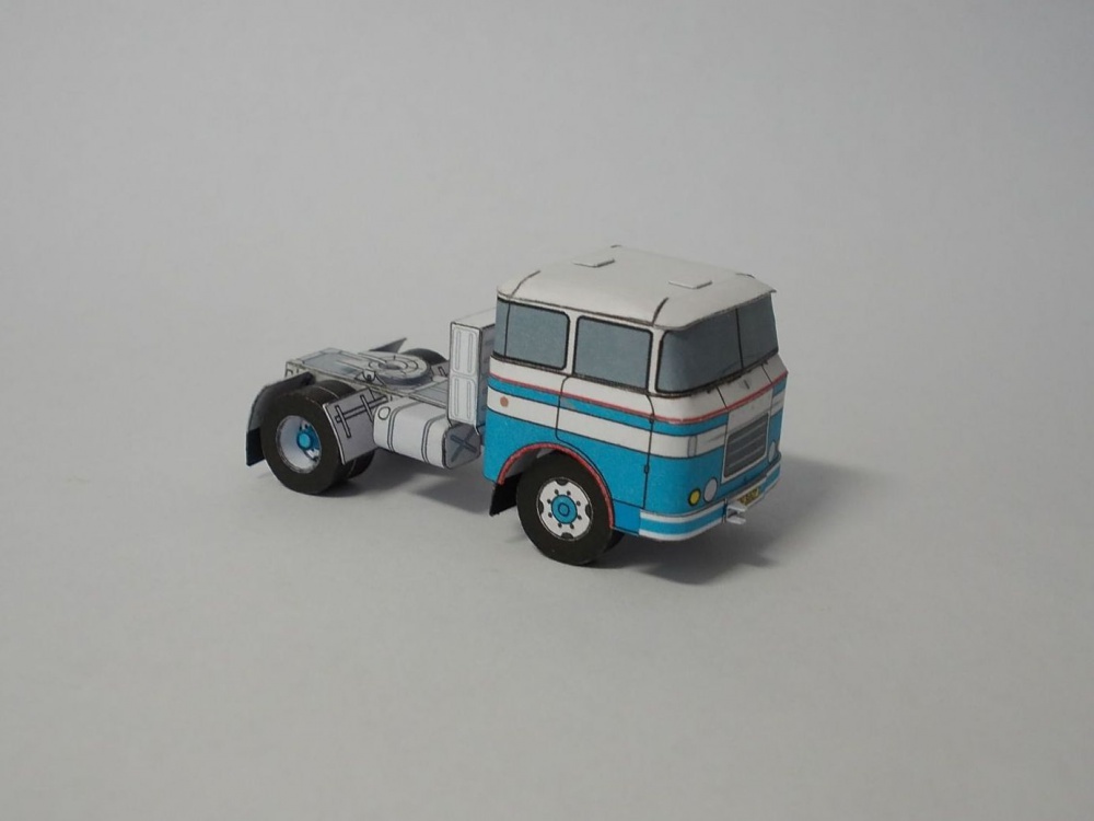 Minimodel (Plná velikost v novém okně) Minimodel