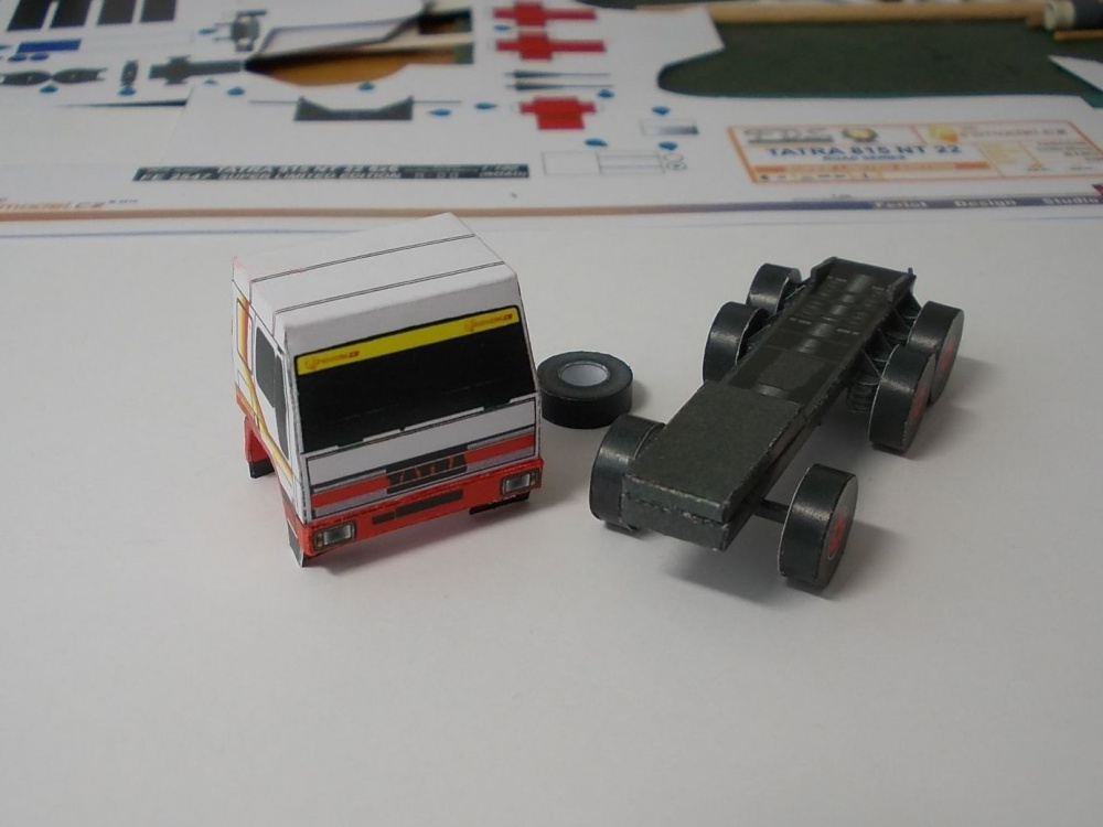 Minimodel (Plná velikost v novém okně) Minimodel