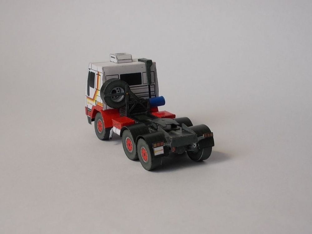 Minimodel (Plná velikost v novém okně) Minimodel