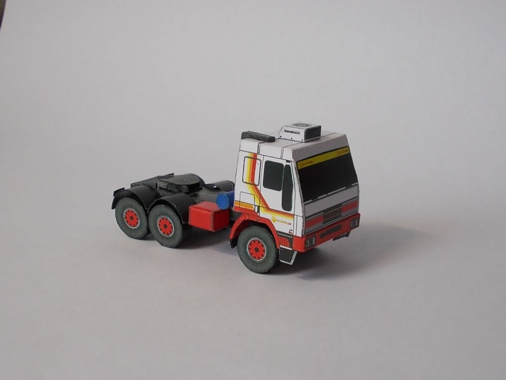Minimodel (Plná velikost v novém okně) Minimodel