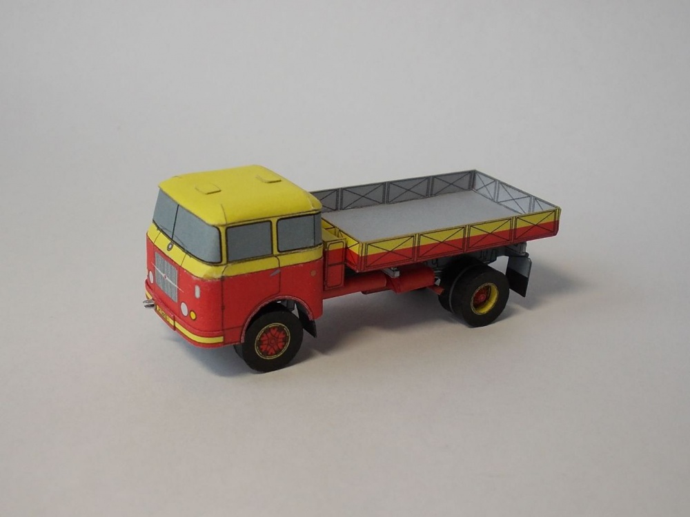 Minimodel (Plná velikost v novém okně) Minimodel
