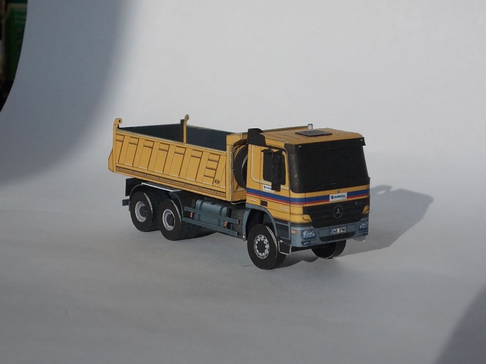 Minimodel (Plná velikost v novém okně) Minimodel