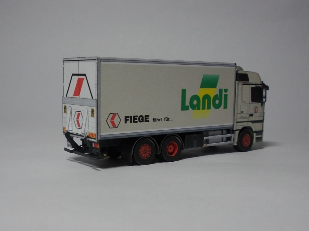 Minimodel (Plná velikost v novém okně) Minimodel