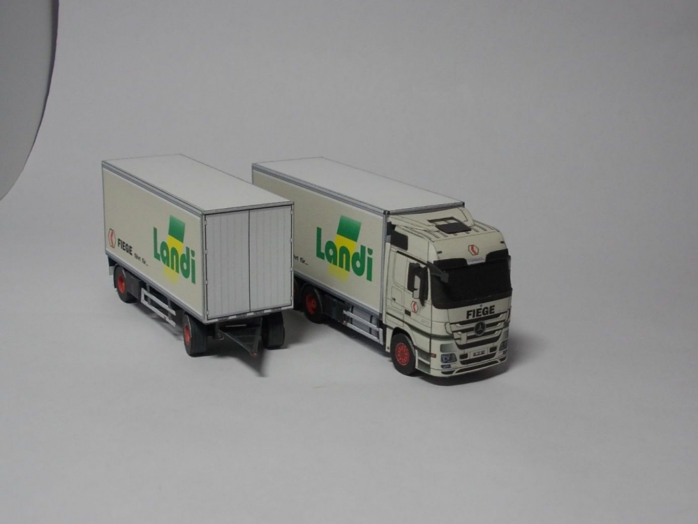 Minimodel (Plná velikost v novém okně) Minimodel