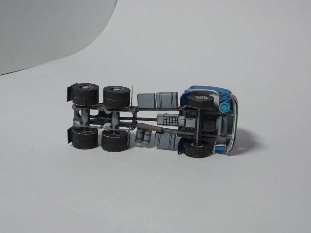 Minimodel (Plná velikost v novém okně) Minimodel