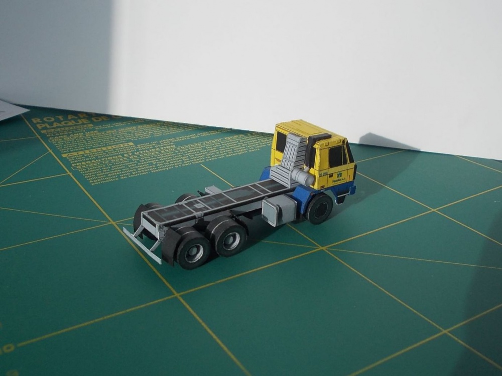 Minimodel (Plná velikost v novém okně) Minimodel