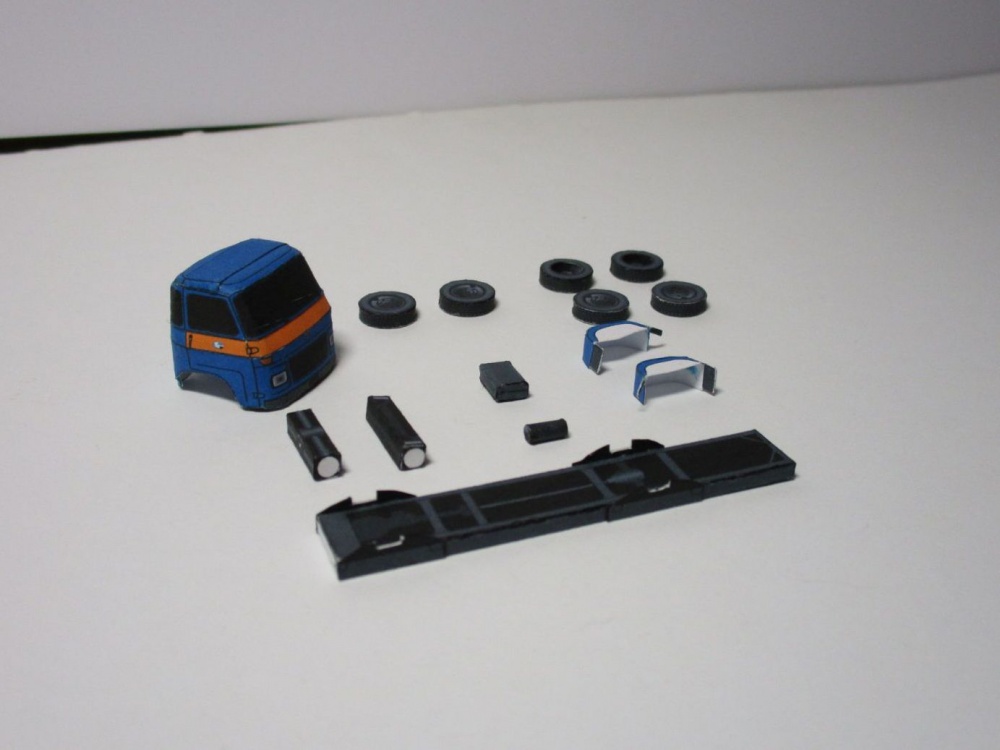 Minimodel (Plná velikost v novém okně) Minimodel