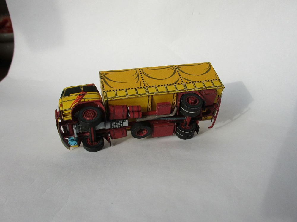 Minimodel (Plná velikost v novém okně) Minimodel