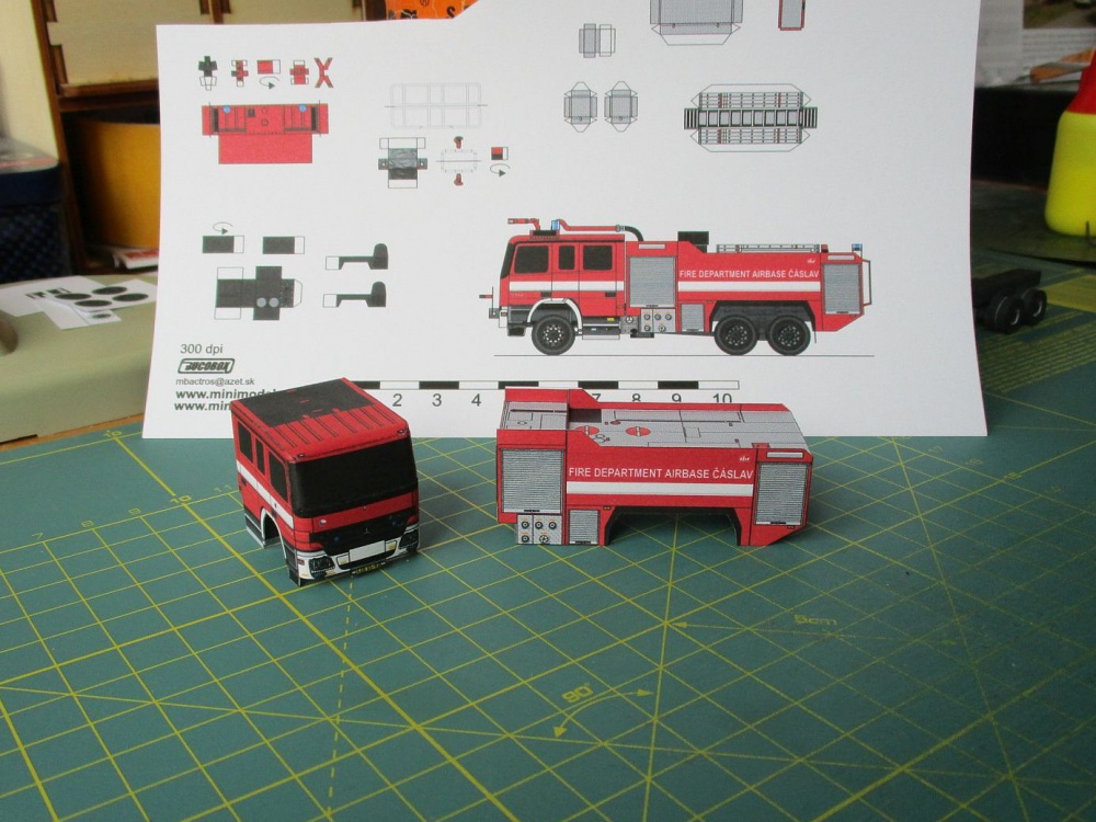 Minimodel (Plná velikost v novém okně) Minimodel