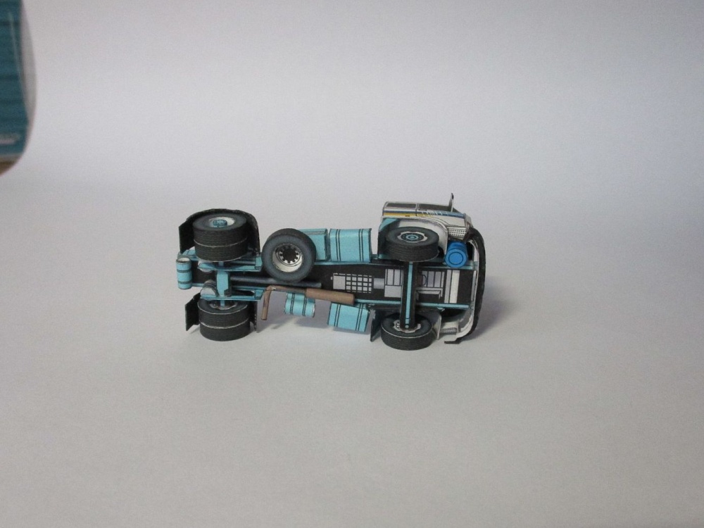 Minimodel (Plná velikost v novém okně) Minimodel