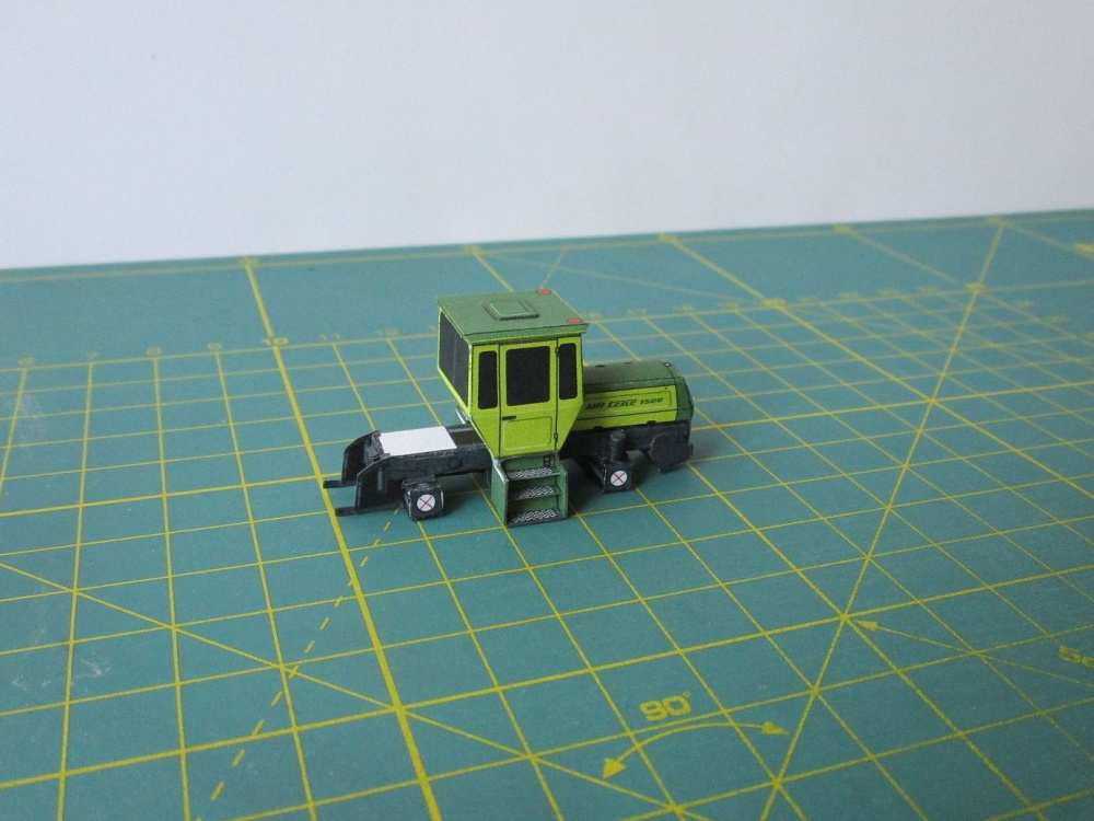 Minimodel (Plná velikost v novém okně) Minimodel