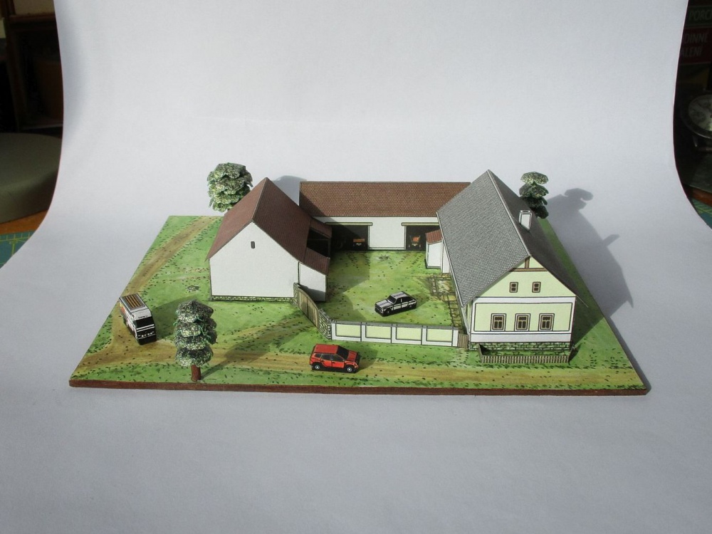 Minimodel (Plná velikost v novém okně) Minimodel