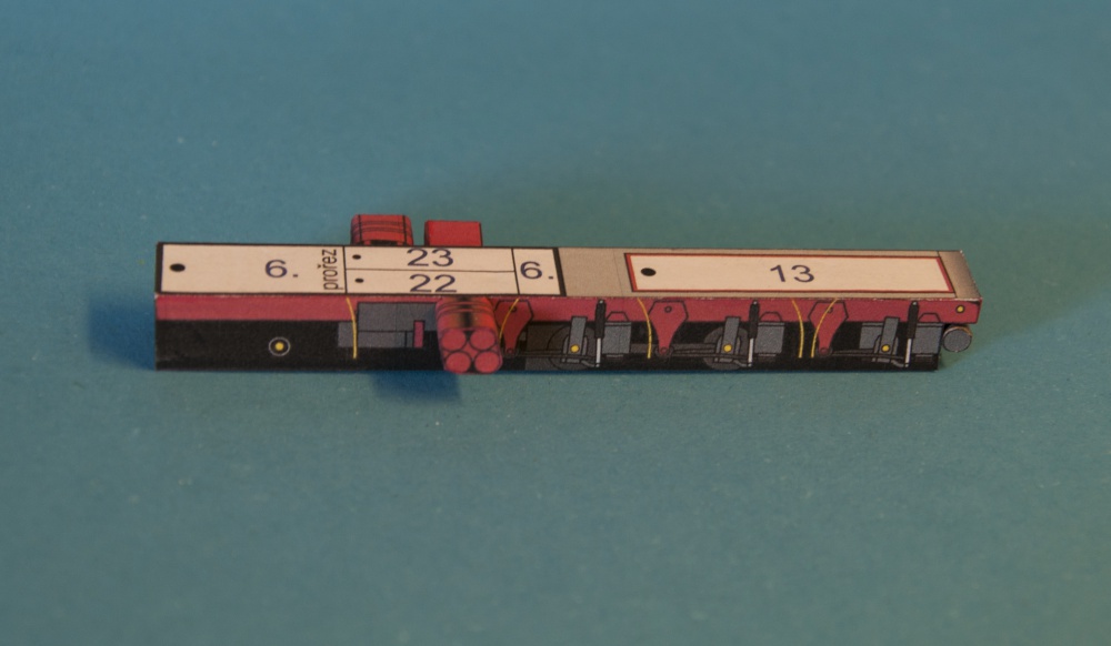 295399