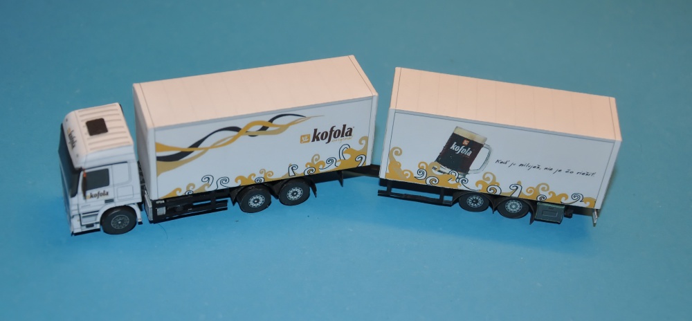 MINIMODEL´S (Plnďż˝ velikost v novďż˝m oknďż˝) MINIMODEL´S
