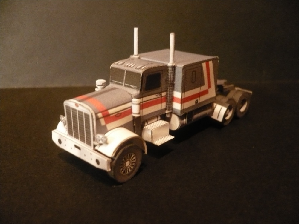 Minimodely