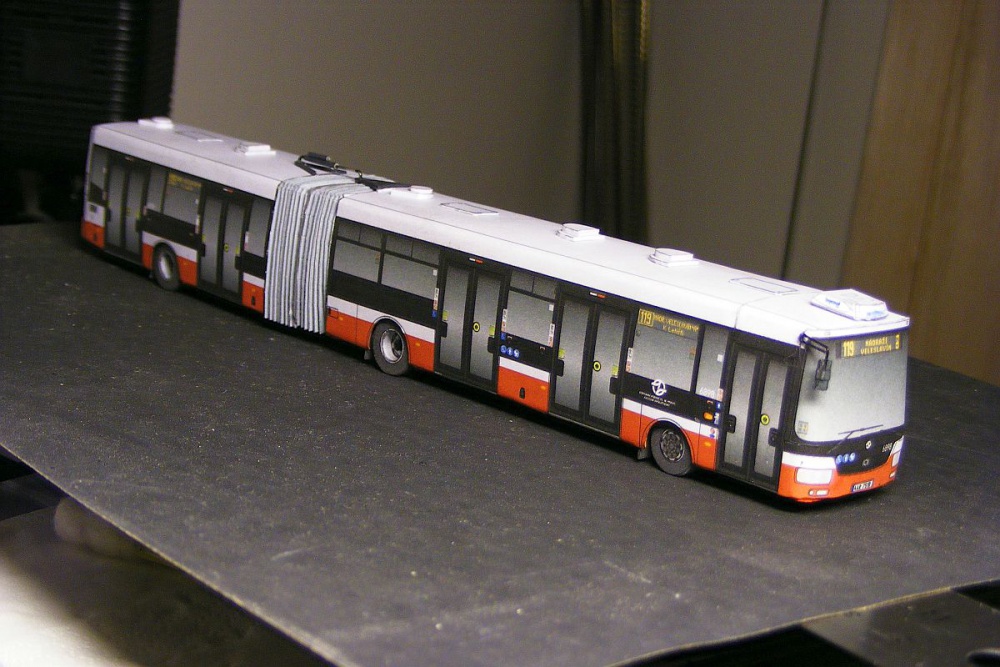 minimodely (nejen) 1:100 (Plná velikost v novém okně) minimodely (nejen) 1:100