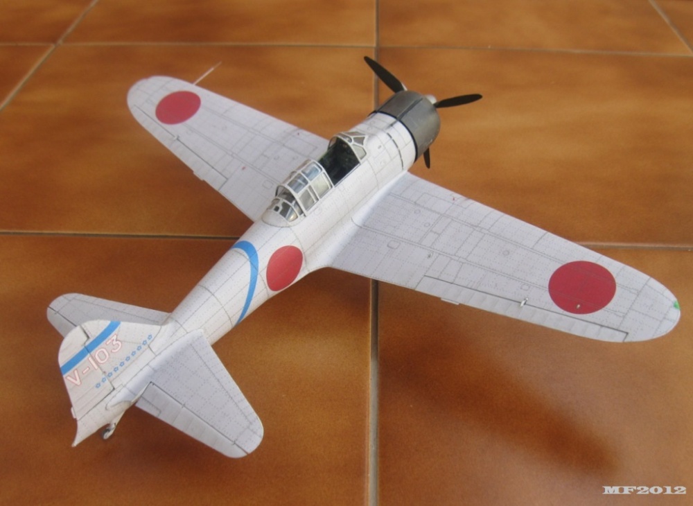Mitsubishi A6M2 Zero (Plná velikost v novém okně) Mitsubishi A6M2 Zero
