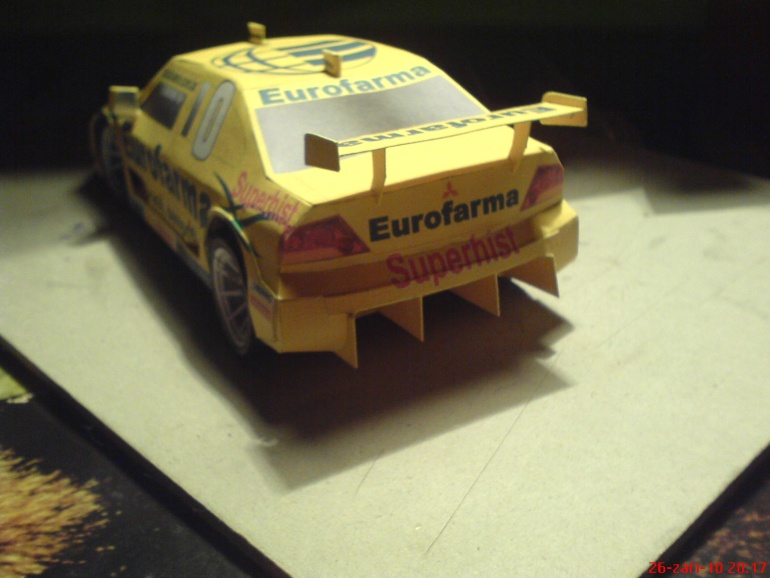 Mitsubishi Lancer-Eurofarma (Plná velikost v novém okně) Mitsubishi Lancer-Eurofarma