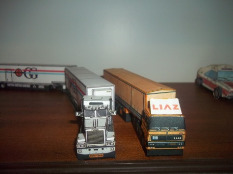 Modely 1:100 Modely 1:100