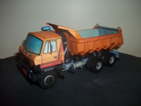 Modely 1:32