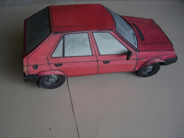 Modely dětí (Plná velikost v novém okně) Modely dětí