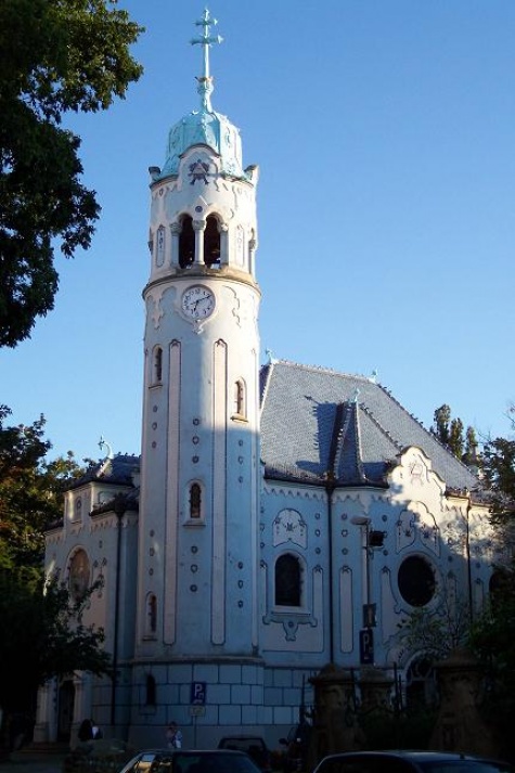 Modrý kostelík v Bratislavě Modrý kostelík v Bratislavě